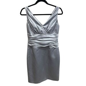 David’s Bridal womens bridesmaid dress silver satin short sleeveless size 8 New